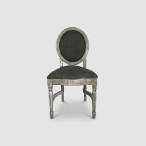 Silla Luis XV de madera de pino, ideal para eventos.