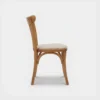 Silla Malinche de madera para eventos. Asiento tapizado con tela o vinipiel, ideal para interiores y áreas techadas.