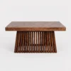 Mesa Rectangular de madera de pino para eventos.